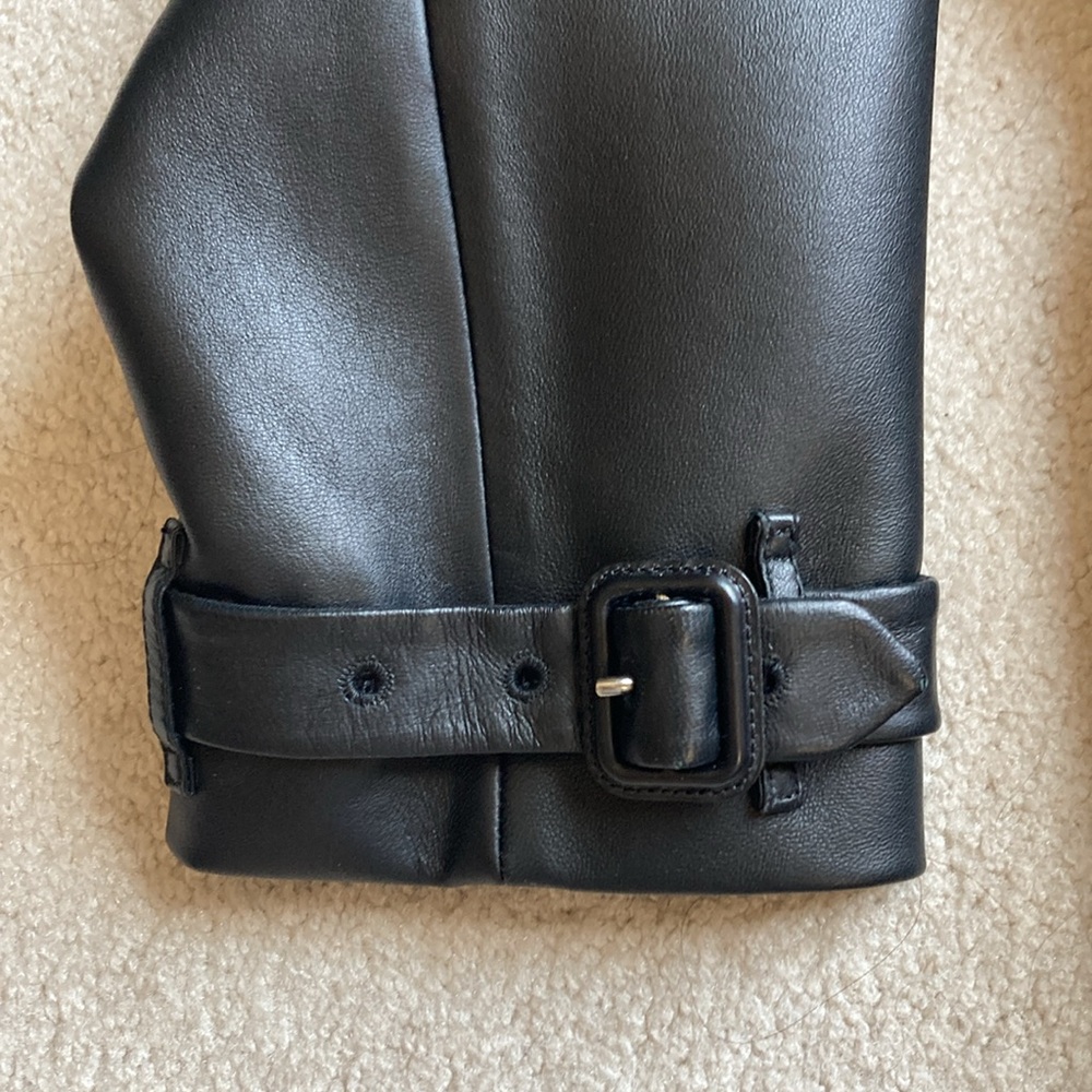 Burberry London leather/cotton, double breasted & belted trench coat - like new - Picture 2 of 15